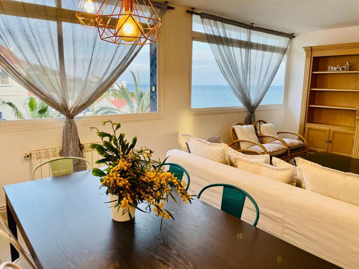 Апартаменты La Marina Seaview Penthouse Сиджес Экстерьер фото