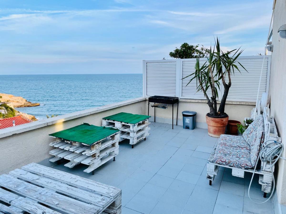 Апартаменты La Marina Seaview Penthouse Сиджес Экстерьер фото