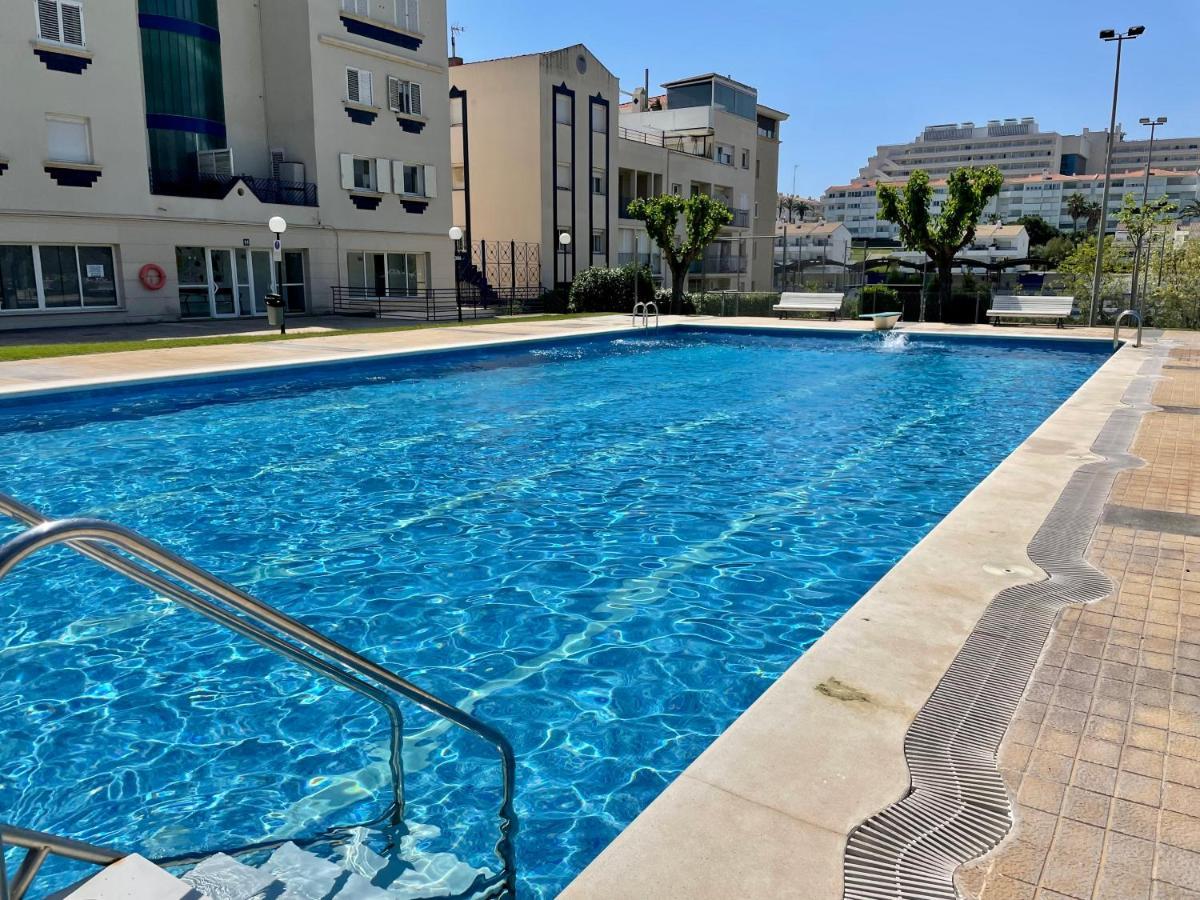 Апартаменты La Marina Seaview Penthouse Сиджес Экстерьер фото